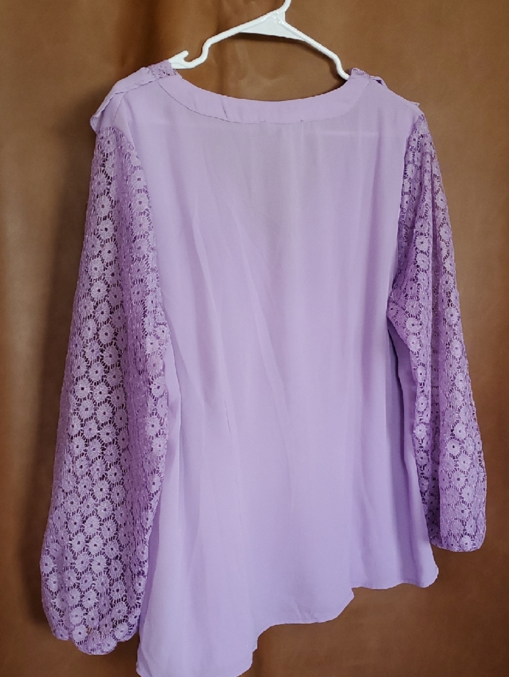 XL Womens New York & Company Lavender Ruffle Lace V-Neck Top - Picture 10 of 15